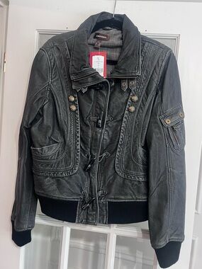 Danier Charcoal Black Leather Toggle Bomber Jacket